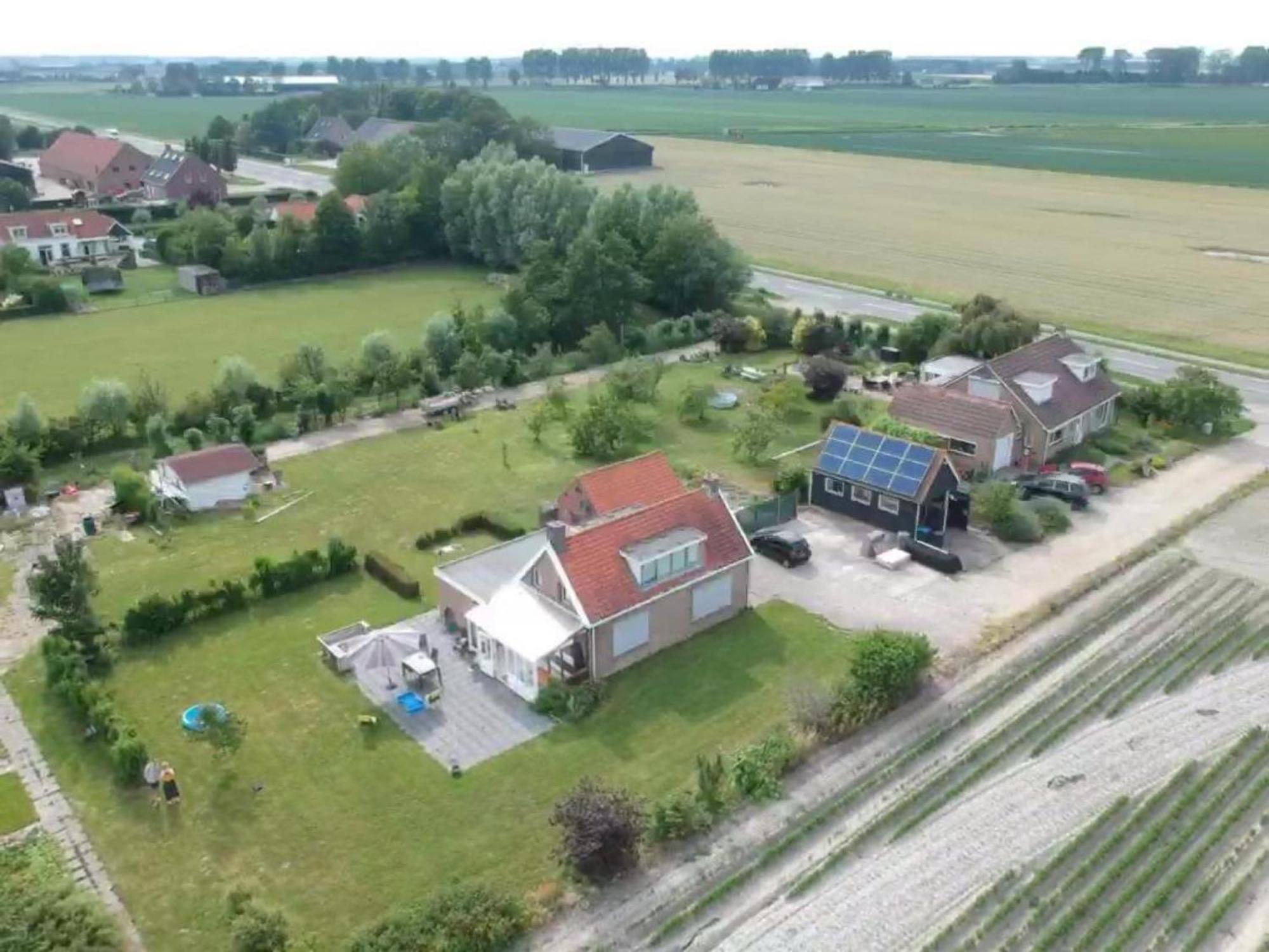 Vrijstaande Ruime Familiewoning Landelijk Gelegen Βίλα Lewedorp Εξωτερικό φωτογραφία